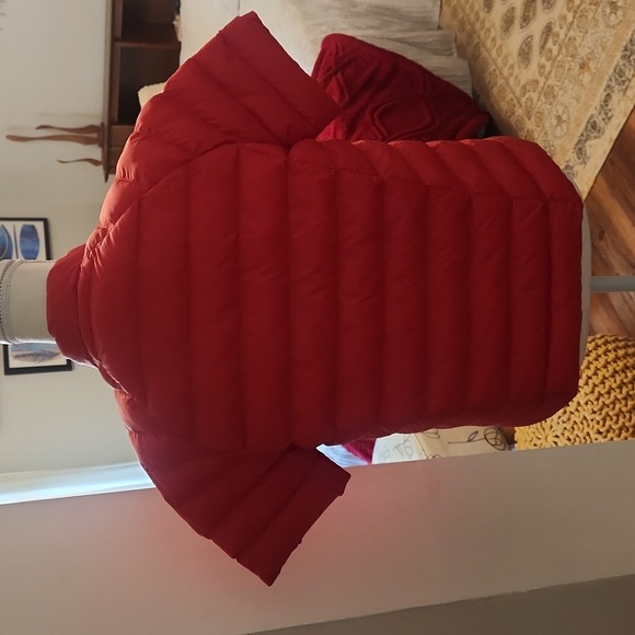 Vineyard Vines puffer jacket - Picture 3 of 5